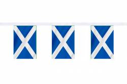 Guirlande 9 mtres de 30 Drapeaux 15 x 22.5 cm Ecosse